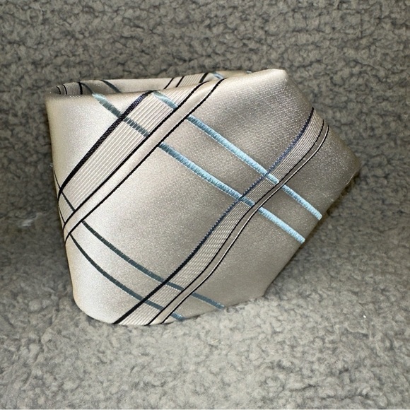 Structure Men's Tie Silver Gray 100% Silk Windowpane Plaid 58" - Picture 7 of 9